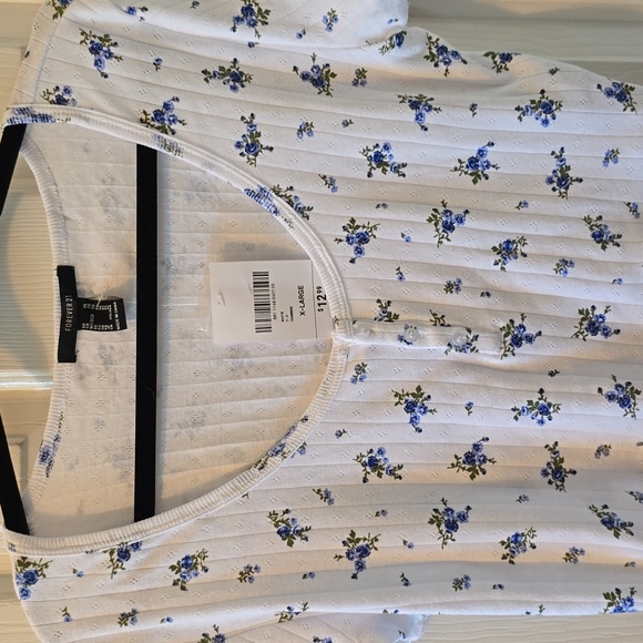 FOREVER 21 WOMENS JUNIOR SIZE WHITE FLORAL SUMMER CROP TOP SIZE XL - Picture 2 of 13